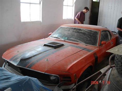 1970 Boss 302 Garage Find Sitting Under 20 Years Of Dust