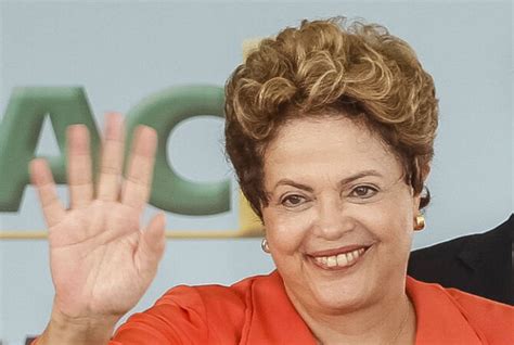 Dilma e Eduardo Campos lançam sites de campanha Política Estadão