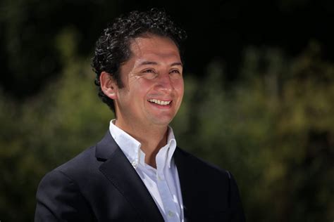 Notaría que «certificó» no funcionaba desde el 2018. Diego Ancalao, analista político: "La elección de Elisa ...