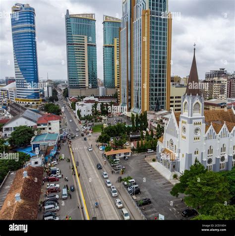 Tanzania City Hi Res Stock Photography And Images Alamy