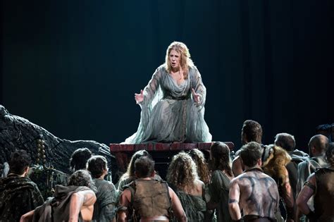 Review Star Singers Lift A Muddled ‘norma At The Metropolitan Opera