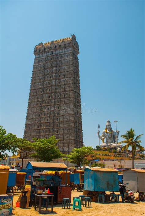 Statue Of Lord Shiva In Murudeshwar The Raja Gopuram Tower Temple In
