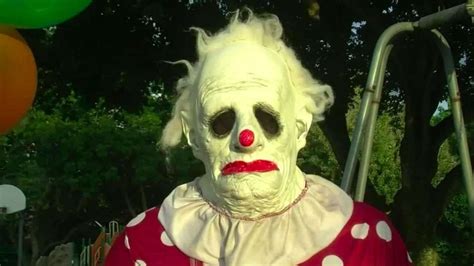 Wrinkles The Clown Review Scary Clowns And Modern Myths Gamespot