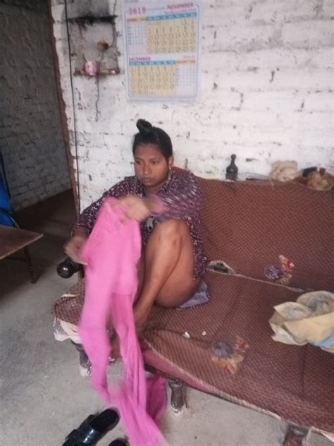 Indian Desi Villger Wife Bathing Hot Nude Pic 74 Pics