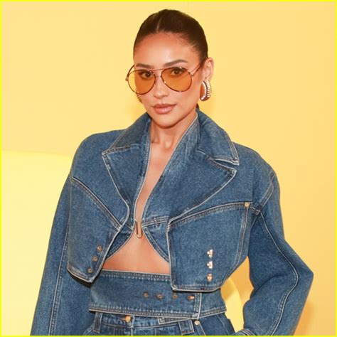 Shay Mitchell Addresses Raising Mixed Race Girls Pressure To ‘snap Back’ As A New Mom And Why She