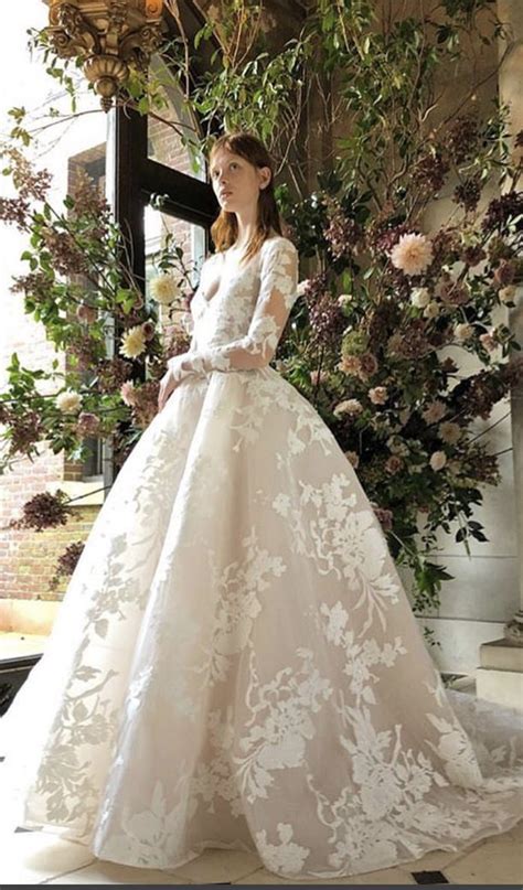 Monique Lhuillier Maeve Used Wedding Dress Save 41