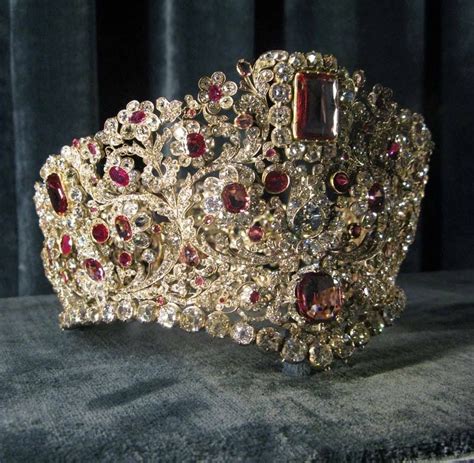 Crown Jewels Of Bavaria Royal Crown Jewels Royal Crowns Royal Tiaras