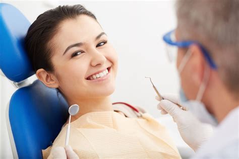 ¿para Qué Sirve Un Curetaje Clínica Dental Dr Llorente Y Dr Sotomayor