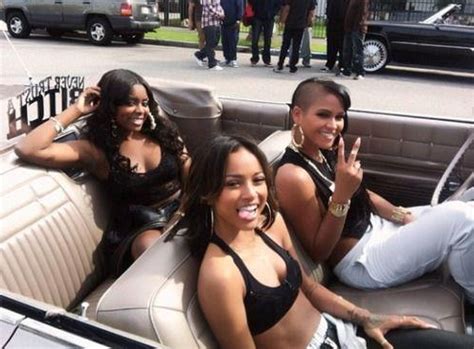 Rhymes With Snitch Celebrity And Entertainment News Cassie Taps Karrueche For Her New Video