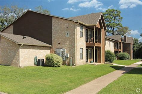 Houston is also known as the home of nasa's johnson space center, where the agency's mission control facility is located. The Brazos Apartments Rentals - Huntsville, TX ...