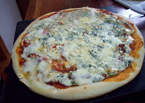 Cómo Hacer Una Deliciosa Pizza De Mozzarella Al Roquefort Receta Paso A Paso