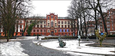 Founded in 1419, it is the. Uni Rostock mit.... Foto & Bild | deutschland, europe ...