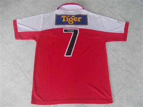 Tanjong Pagar United Fc Home Football Shirt 2001