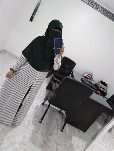 Pin By Alexa June On Elegant Niqab Hijab Fashion