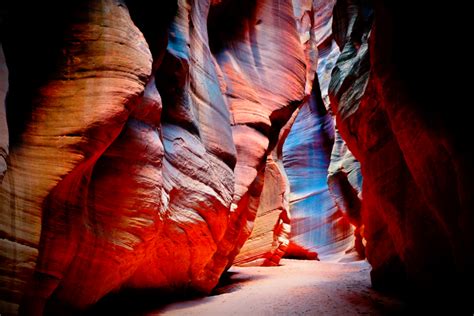 Where To Go Underground Exploring In Caves In Arizona Alltherooms