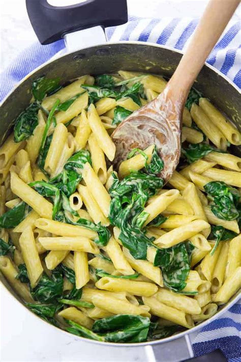 Wrap in a few pieces of paper towel (or a clean dish towel) and lay something heavy on top, like a few cookbooks. 31 Delicious Vegan Pasta Recipes - Vegan Heaven