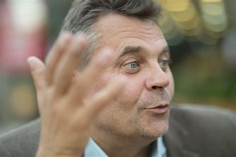 Filmografia, nagrody, biografia, wiadomości babett köllõ jeszcze nie ma biografii na filmwebie, możesz być pierwszym który ją doda! Balesetet szenvedett R. Kárpáti Péter, meg kell műteni