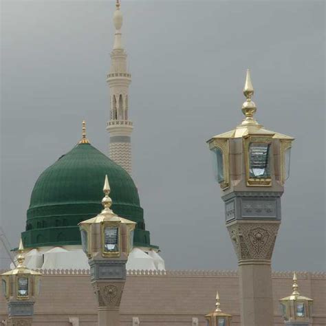 Masjid Al Nabawi In Madinah Live Prayers Prophets Mosque In Saudi
