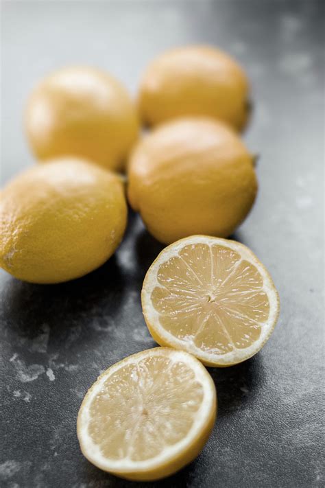 Berikut adalah 10 kebaikan dan faedah minum air lemon kepada kita: Amalkan Minum Jus Lemon Dan Nanas, Khasiatnya Buat Ramai ...