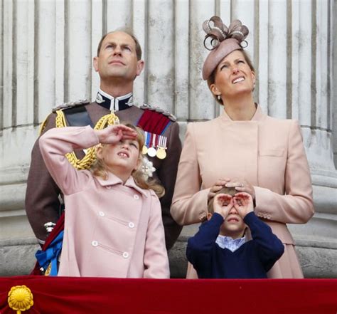 Prince edward, wife sophie countess of wessex and daughter lady louise windsor. Sophie Wessex daughter: How Lady Louise will be denied title brother James could receive