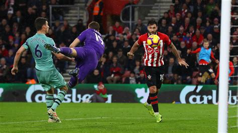Welcome to the independent's live coverage as southampton welcome holders arsenal to st mary's in the fa cup fourth round. Premier League: Arsenal vs Southampton Preview - TSJ101 ...