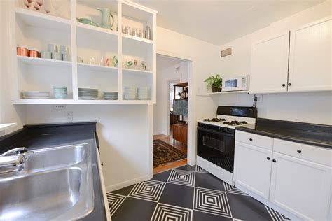 Before And After A Renter Remodeled Her Home On A Budget Rental
