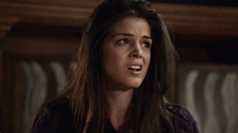 Walking The Halls 012053 556 Marie Avgeropoulos As Amber I Flickr