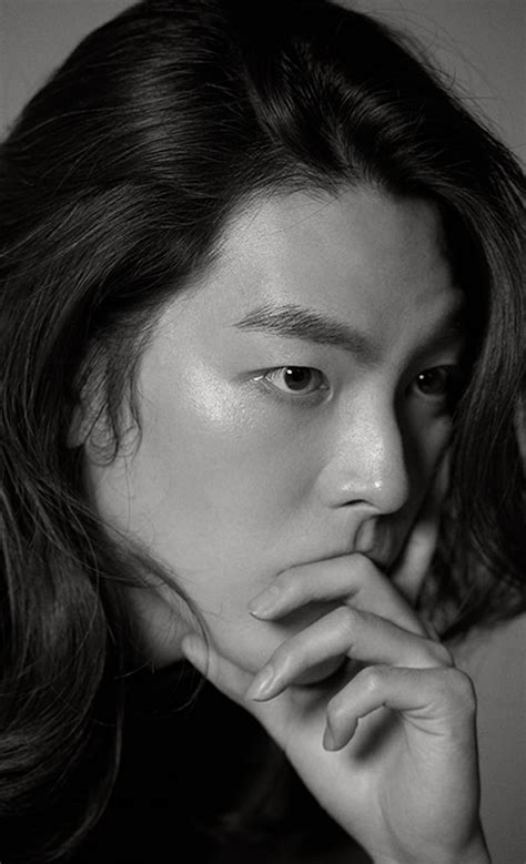 Sốc Nặng Trước Mái Tóc Dài Thướt Tha Của Kim Woo Bin Vtvvn