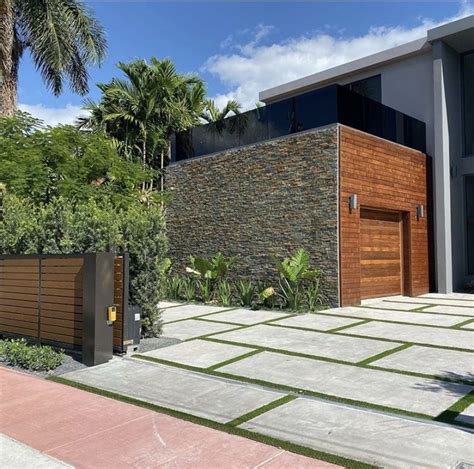 Best miami turf offers artificial grass installation using the largest collection of premium quality turf for residential, commercial, and sports. Artificial Grass Installation Project Ideas | Miami ...