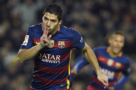 Player Football Luis Suarez Wallpapers Free Hd Wallpapers