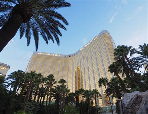 Cheap eats at mandalay bay. Finding Cheap Food at the Mandalay Bay Hotel in Las Vegas