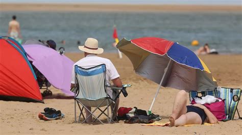Uk Heatwave Exact Day Temperatures Set To Hit Scorching 30c Hotter Than Tenerife Mirror Online