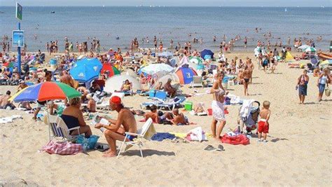 Amsterdam Beach And Its Surrounding Coastal Areas Are A Popular Day Trip From The City Offering