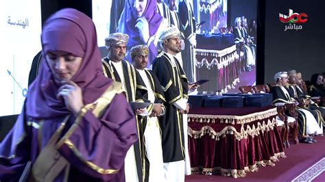 كيف يمكن للمؤسسات التكيف بسرعة مع التطورات التقنيه؟ ما هو الوضع الحالي للإقتصاد؟ واين يجب ان نوجه استخدامات التقنيه حتى يمكن تطوير النظام الإقتصادي؟ حفل تخرج الكلية التقنية بصلالة 2018 - YouTube