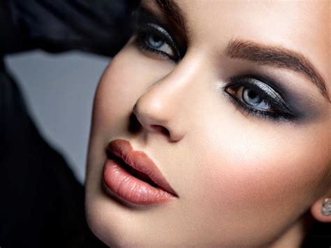 60 Hottest Smokey Eye Makeup Looks In 2022