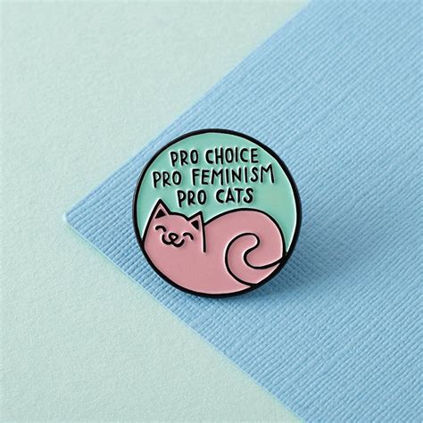 Pro Cats Enamel Pin With Clutch Back Lapel Pins Feminism Ep058