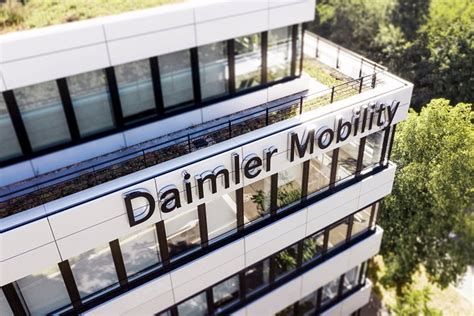 Daimler completa su transformación y empieza a operar bajo su nueva