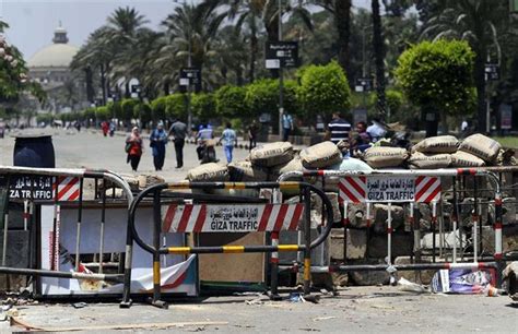 Egyptian Army Considers Emergency And Curfew In Nahda Square