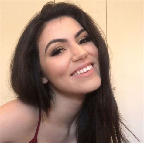 How Old Is Mikaela Pascal Age OnlyFans And Babefriend Revealed