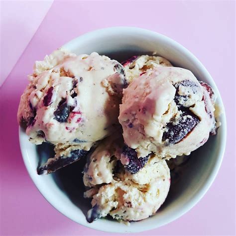 Who S Ready For Cherry Chocolate Chunk Ice Cream Eeeeeats Twitter Icecream Food Food