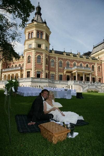 Schloss Traunsee Das Romantische Hochzeitsschlösschen Ganz Privat