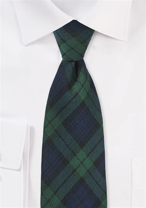 Scottish Tartan Wool Tie In Navy And Green Bows N