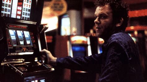 Critique Hard Eight De Paul Thomas Anderson Critikat