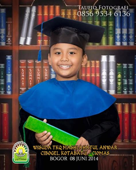 Check spelling or type a new query. Wisuda TK Q Mashlahatul Anwar - Taufiq Foto