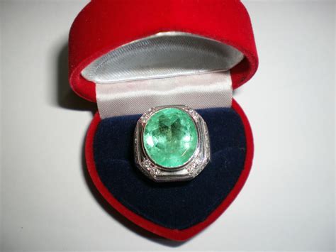Check spelling or type a new query. HIMPUNAN PERMATA ASLI DAN BERTARAF DUNIA: Cincin Batu ...