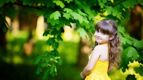 Wallpaper Sunlight Forest Leaves Children Smiling Green Bangs
