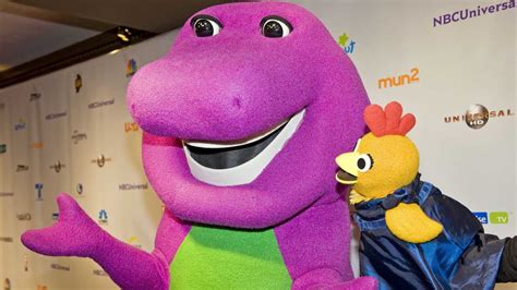 Barney The Dinosaur Got A Makeover — But People Are Freaked Out By His