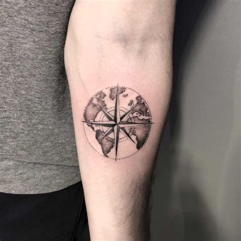 Best Compass Tattoo Design Ideas