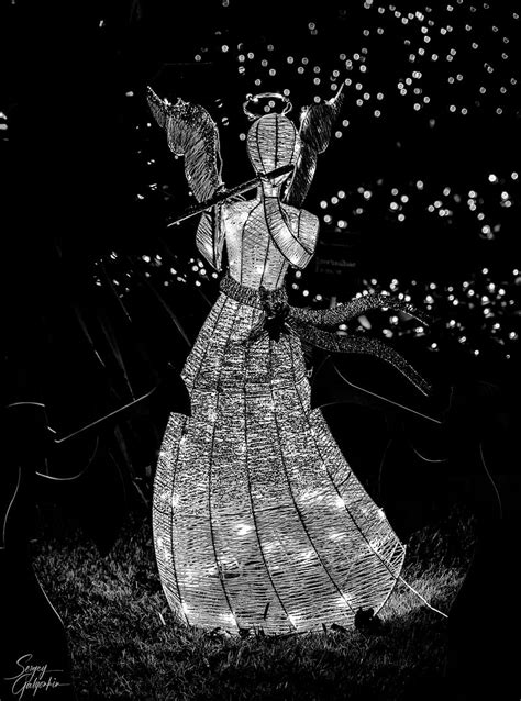 Angel Halo Glow Black And White Black Hd Phone Wallpaper Peakpx