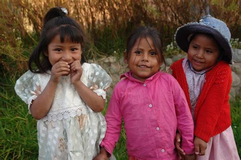 Viva - Together for Children: Working Kids in Bolivia